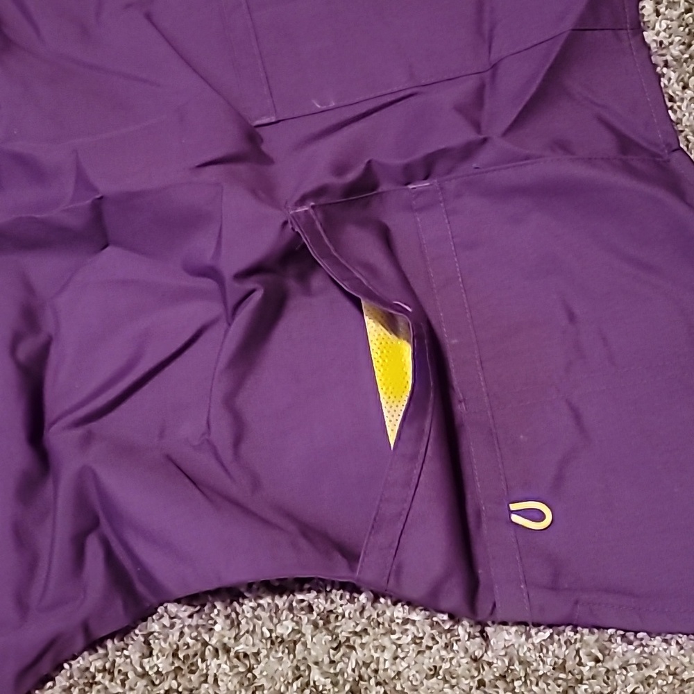Purple Short Sleeve Top Nwt Scrubs - Picture 3 of 4